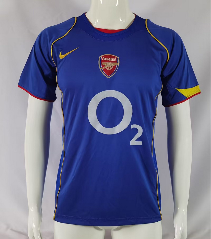 04-05 Arsenal Away